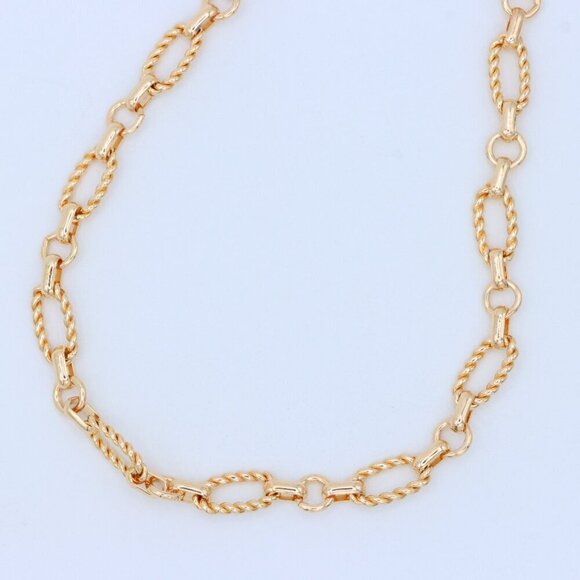 "Minimalist & Elegant Necklace Chain – Perfect for Women & Girls | UNVRC1588 - Picture 2 of 10